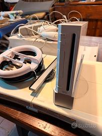 Nintedo wii completa ed originale