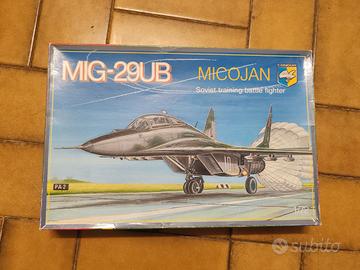 Micojan MIG-29UB scala 1/72