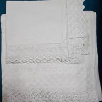 Lenzuolo singolo di cotone con bordura di merletto