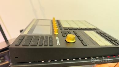 Maschine Mk3 Native Instruments