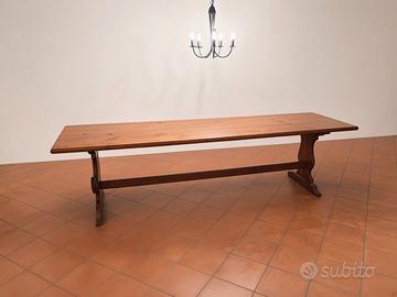 TAVOLO RUSTICO MODELLO CORTINA
