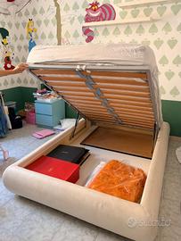 letto piazza e mezza con cassettone misure 145x22