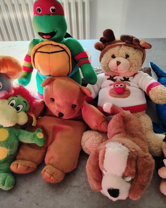 12 Peluches