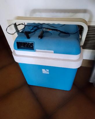 frigorifero portatile 12V per auto e camper