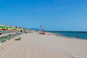 La spiaggia di sabbia del Conero