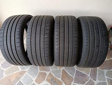Pneumatici 235/35-20