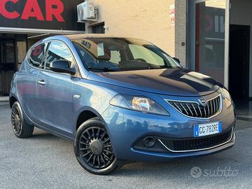 LANCIA Ypsilon 1.0 FireFly Hybrid Ecochic Silver