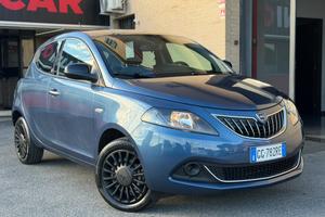 LANCIA Ypsilon 1.0 FireFly Hybrid Ecochic Silver
