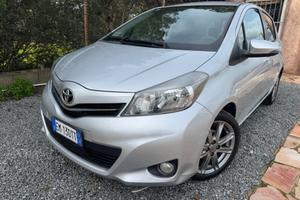 Toyota Yaris 1.3 5 porte Lounge