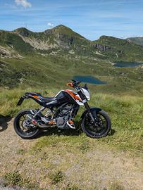 Duke 125