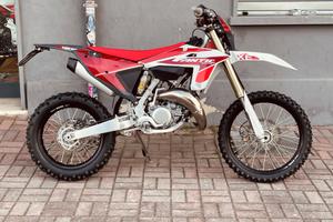 FANTIC XE 125