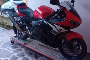 yamaha r6 del 2005