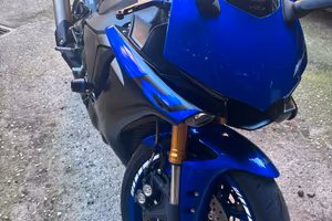 Yamaha R1 praticamente nuova
