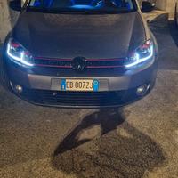 fanali anteriori a led 