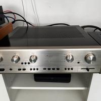 Accuphase E203