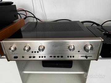 Accuphase E203