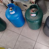4 bombole per  GPL / Propano da 15 kg  vuote