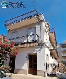 Casa indipendente bifamiliare a mascali