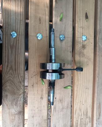 Albero motore originale per tutti scooter Peugeot 