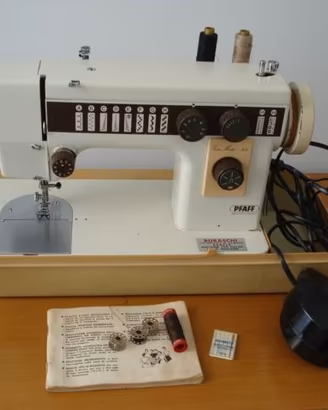 macchina da cucire Pfaff  VariMatic 216 vintage