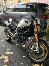 Ducati Monster 1100s