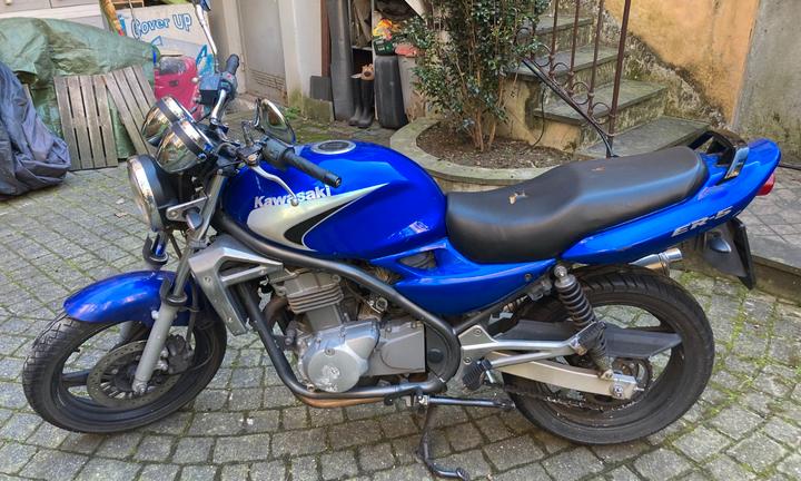 Kawasaki ER 5