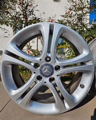 Cerchi in lega usati raggio 17 originali Mercedes