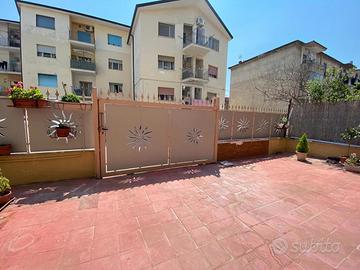 Appartamento Mondragone [Cod. rif 3325565VRG]