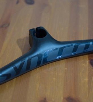 manubrio integrato carbon Syncros