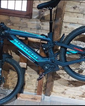bianchi e omnia fx type full  (M )