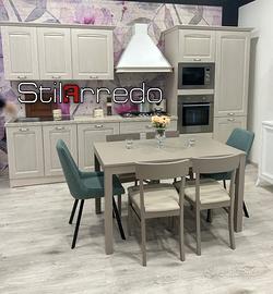 Cucina lineare completa di elettrodomestici