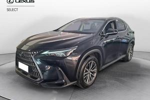 Lexus NX 2.5 hybrid Premium 4wd e-cvt