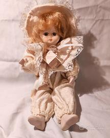 Bambola porcellana di Capodimonte dipinta