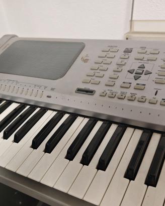 Tastiera KETRON SD5 (arranger)