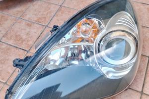 fanale anteriore Mercedes SLK R 171