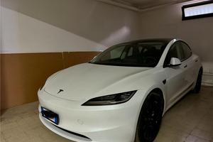 Tesla model 3 higland