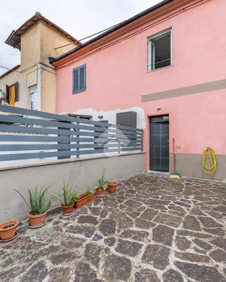 3 LOCALI A ROMA