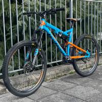 MTB Enduro Torpado Noriker 27.5" - Full Suspended