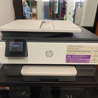 Stampante Multifunzione HP a Colori, Wi-Fi.