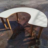 Tavolo circolare Asilo nido per pappa e attività 