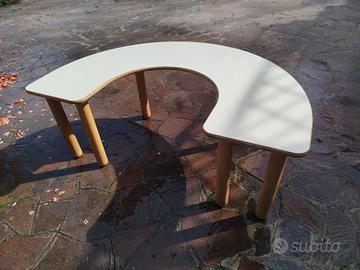 Tavolo circolare Asilo nido per pappa e attività 