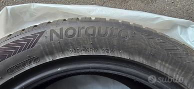 Pneumatico invernale 225/50 R17, 98V