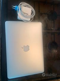 McBook Pro 13 “Retina A1502 2015- Non funzionante