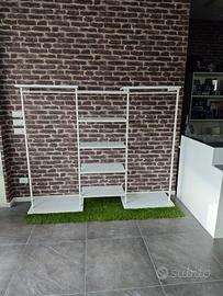 Arredamento negozio di abbigliamento 