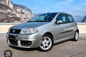Ricambi fiat punto