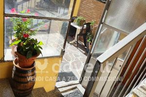 Appartamento di 85 m² con 3 locali e posto auto a 