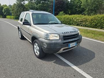 LAND ROVER FREELANDER 2.0 TD4 HARDBACK