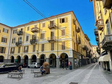 Appartamento di 78 m² con 2 locali e box auto a Bi
