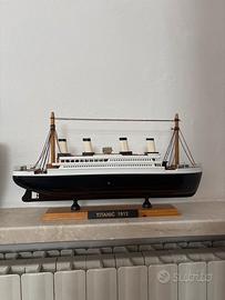 Titanic contenitore grappa