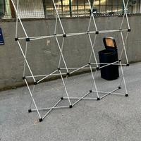 struttura pieghevole per display eventi pop up